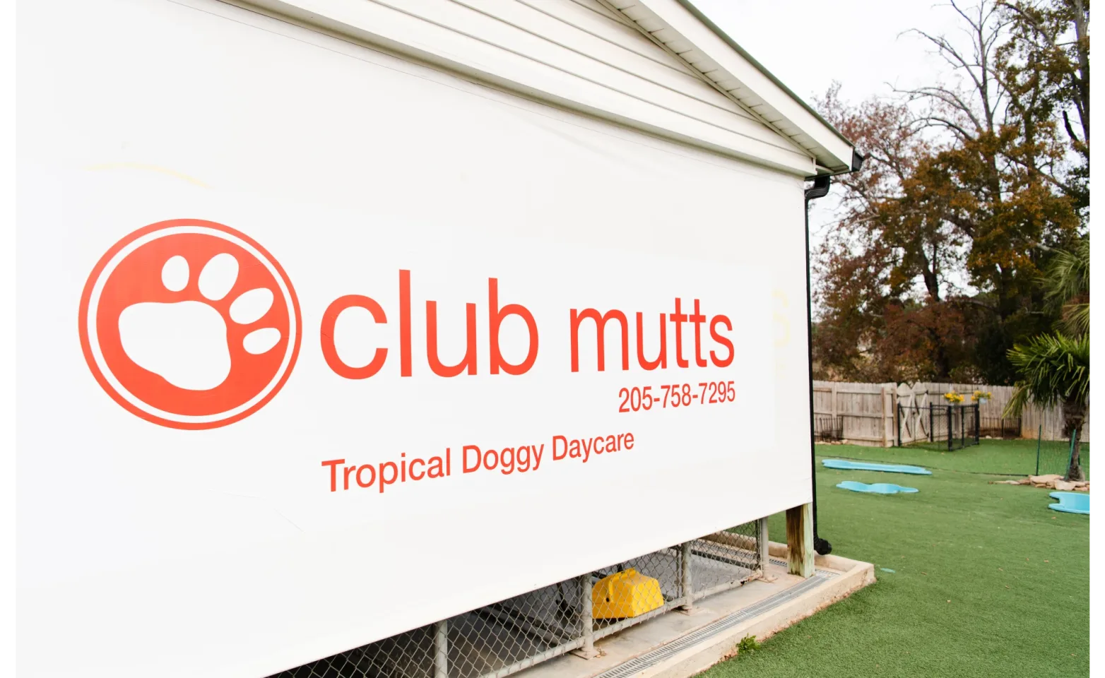 Front Exterior of Club Mutts building banner