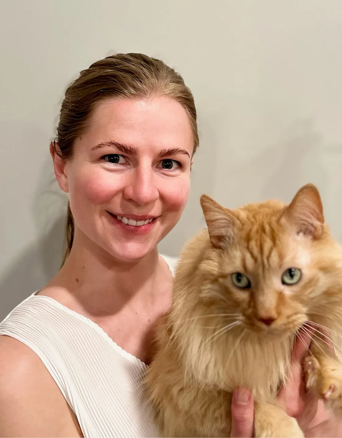 Dr. Kirsten Henderson Dr. Kirsten Henderson