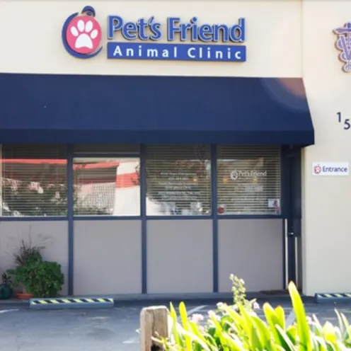 Building Exterior of Pet's Friend Animal Clinic