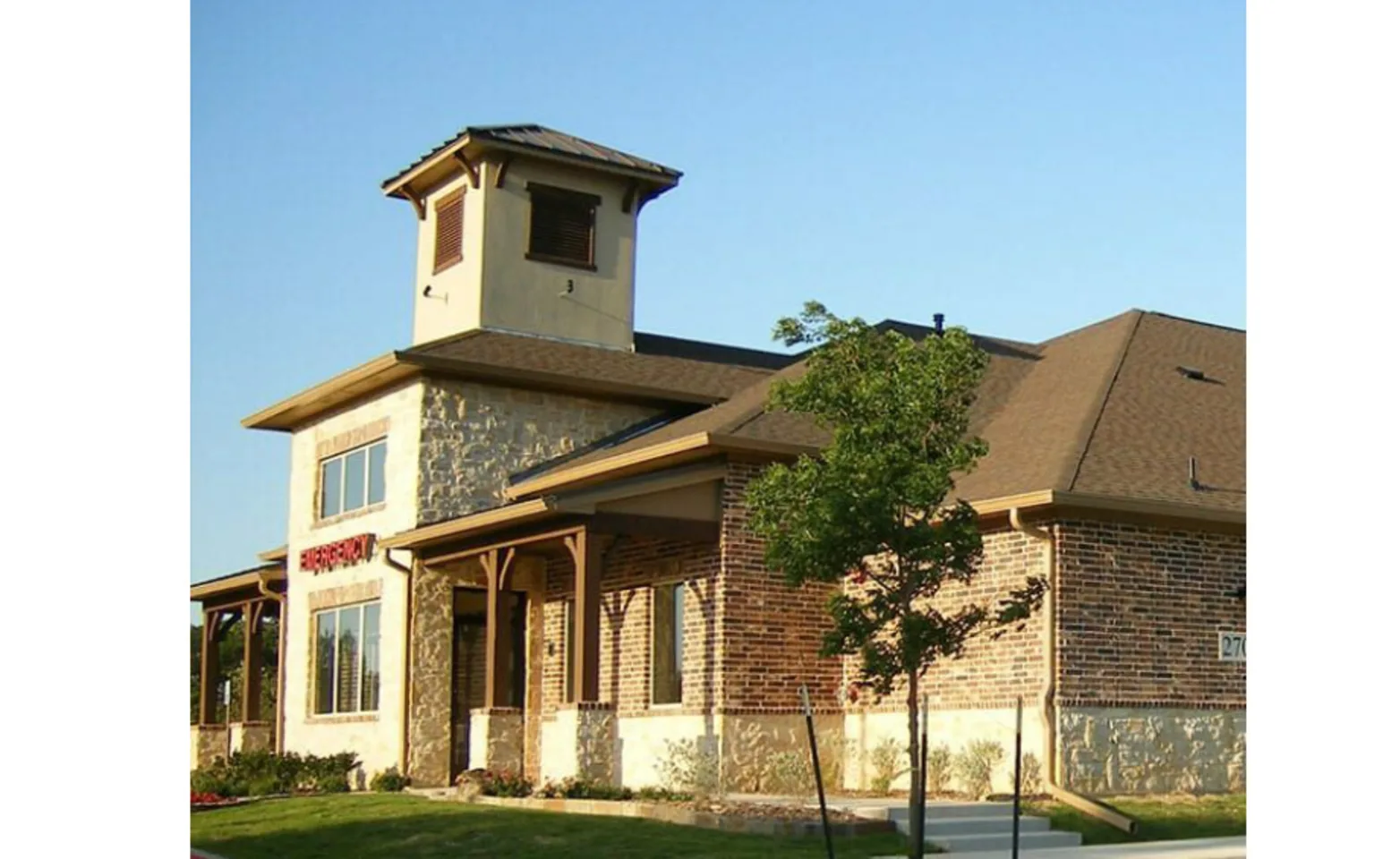 Front exterior view of Animal Emergency Hospital of North Texas Front exterior view of Animal Emergency Hospital of North Texas
