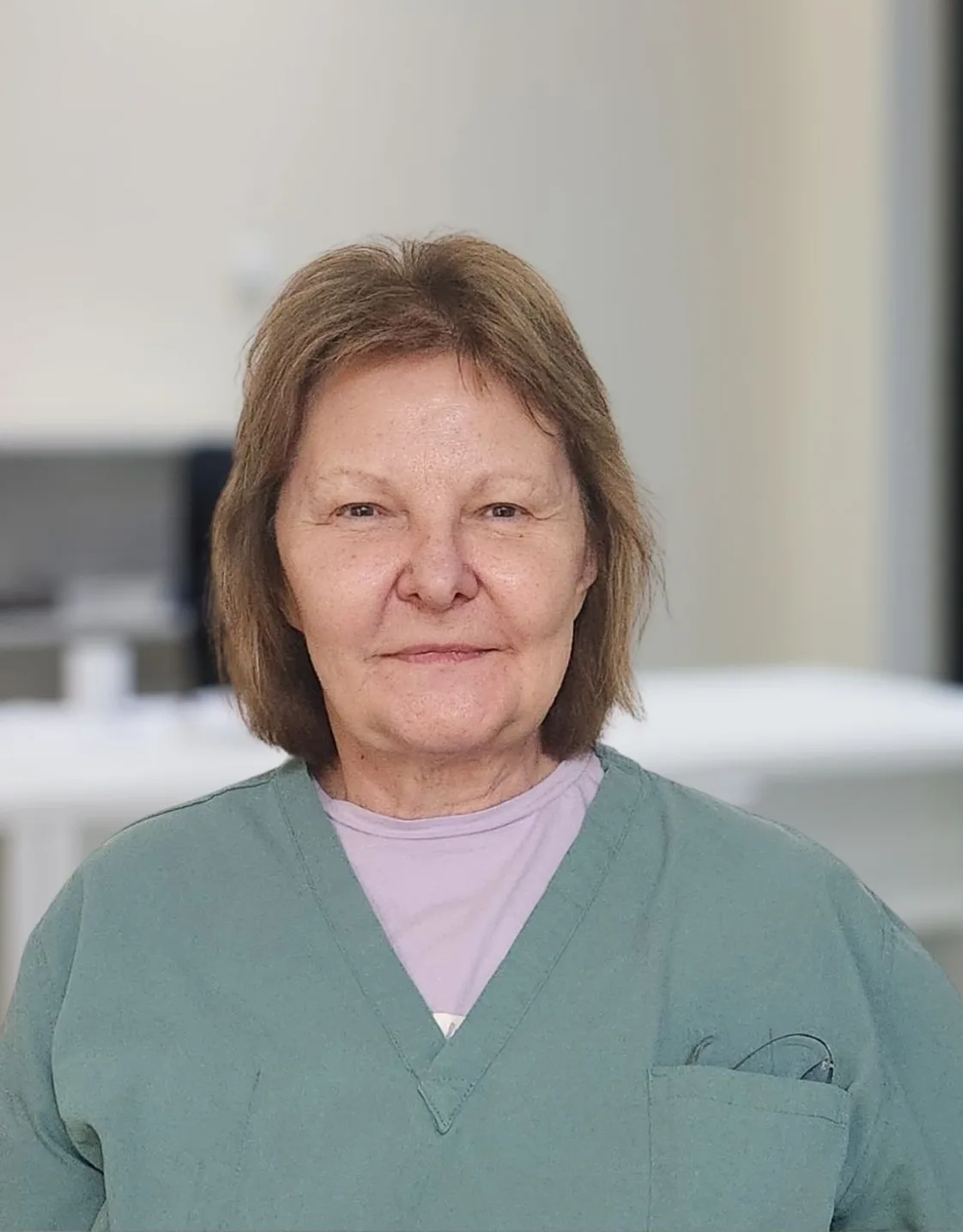 Dr. Marina Alpeza Dr. Marina Alpeza