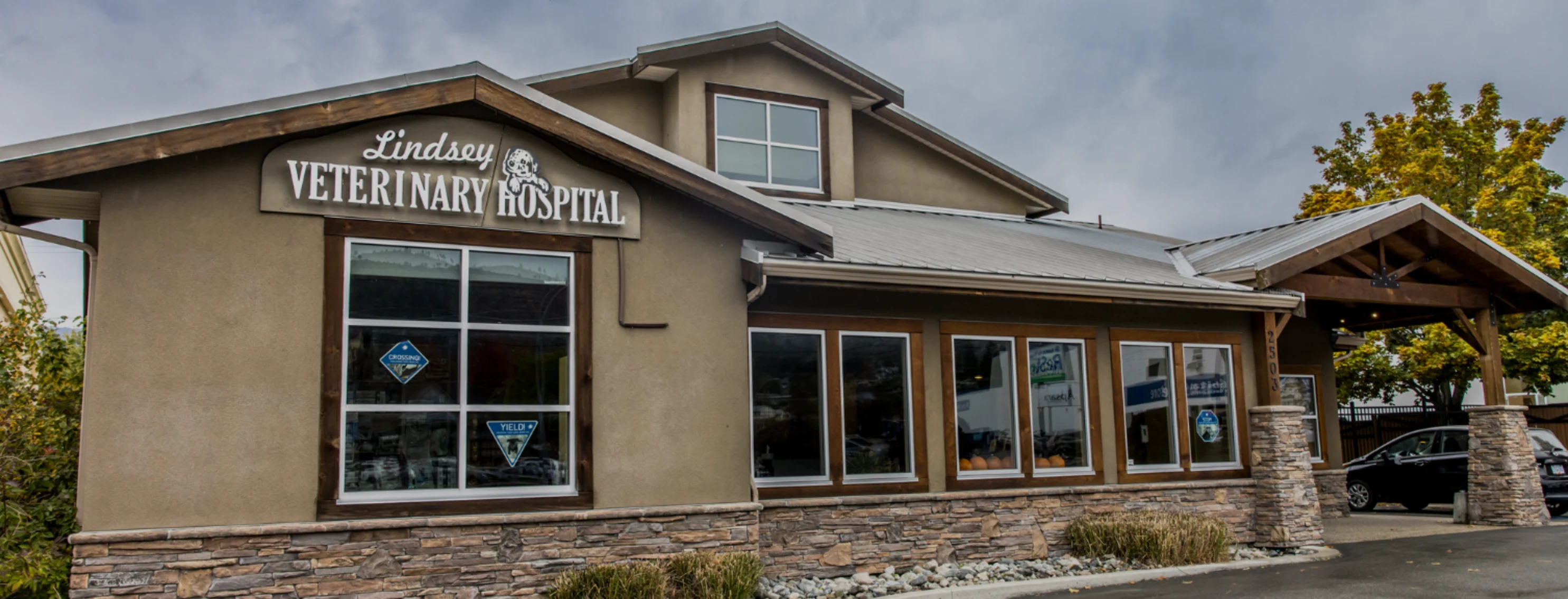Lindsey Veterinary Hospital Hospital Exterior Lindsey Veterinary Hospital Hospital Exterior