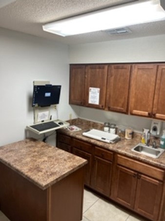 Exam Room at Parkway Veterinary Hospital