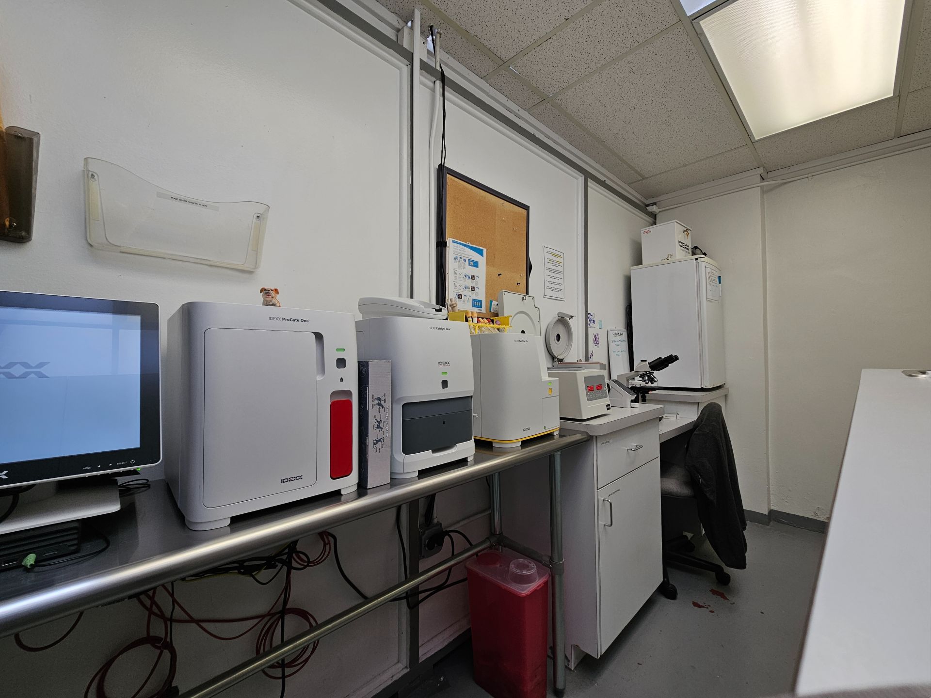 Bramer Animal Hospital Laboratory