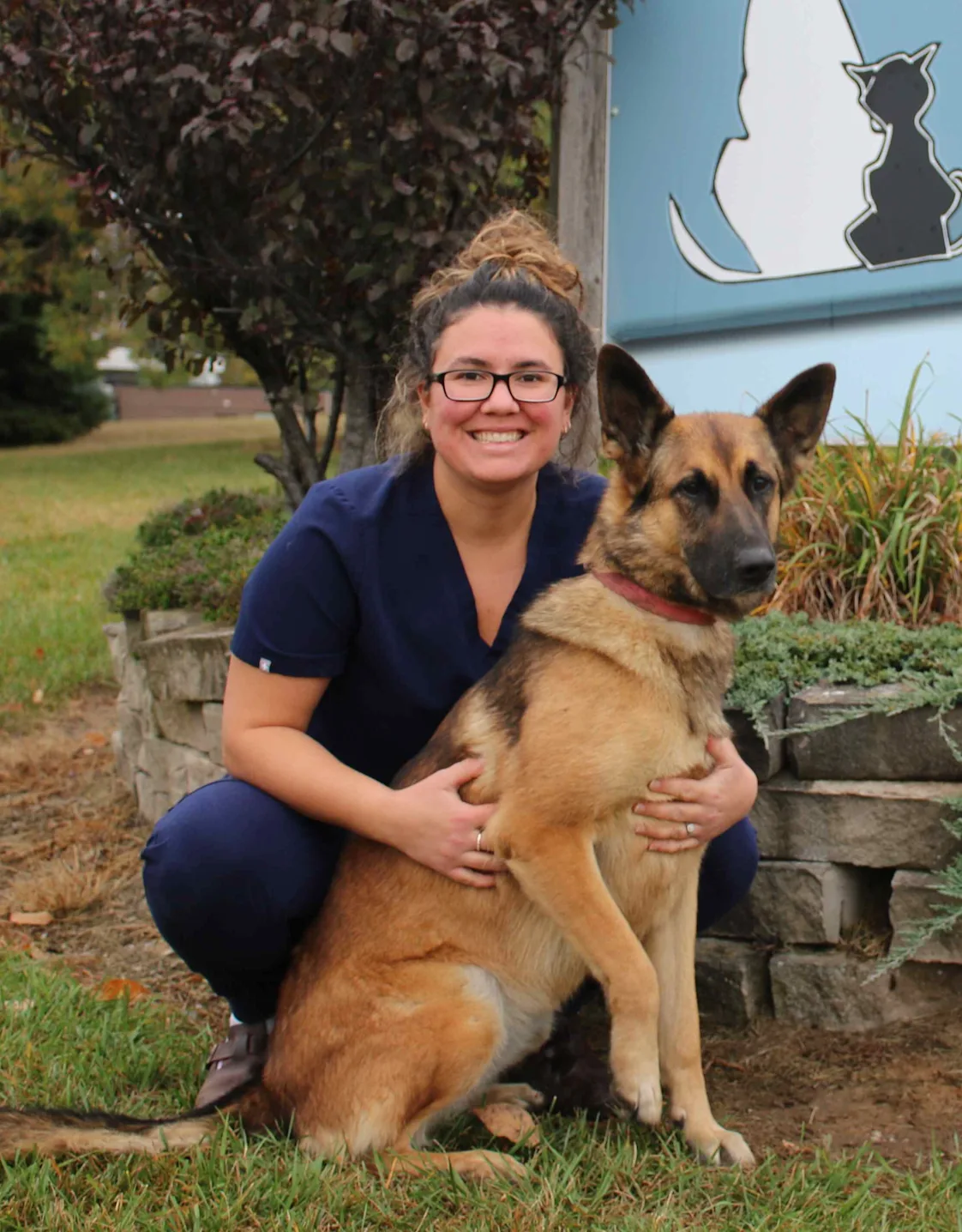 Jess Hinch with her two dogs Jess Hinch with her two dogs