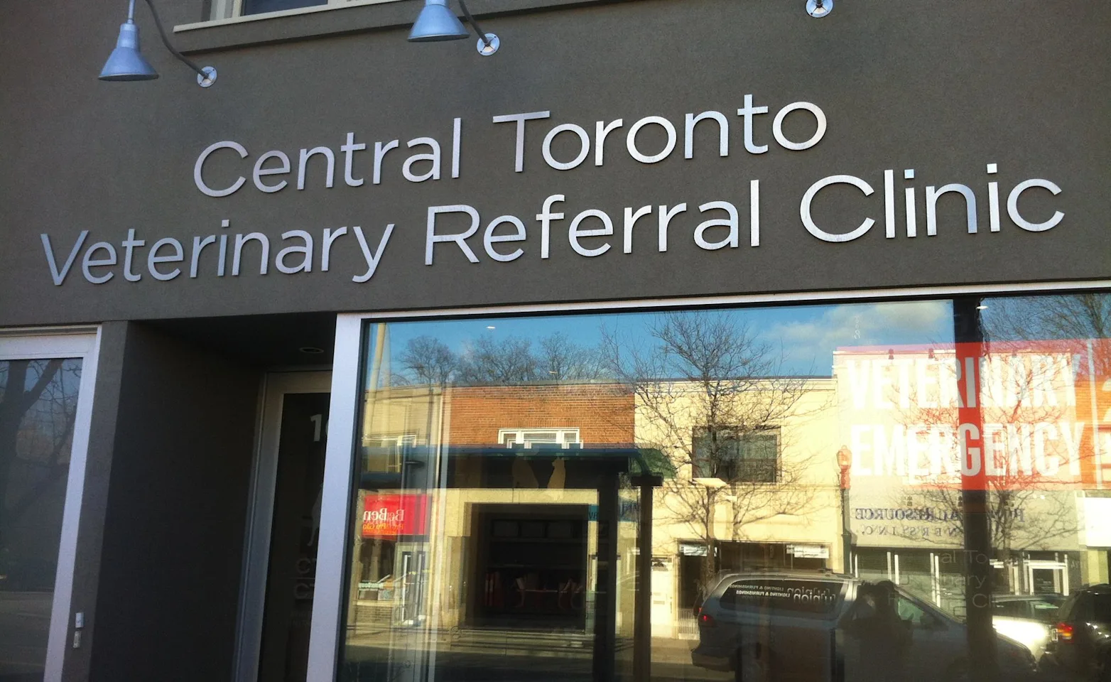 Central Toronto Veterinary Referral Clinic Building Central Toronto Veterinary Referral Clinic Building