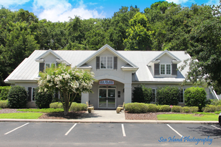 Sea Island Animal Hospital Exterior