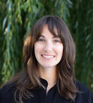 Malia Benmore Malia Benmore