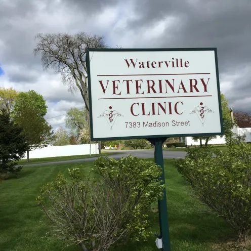 Waterville Veterinary Clinic Sign