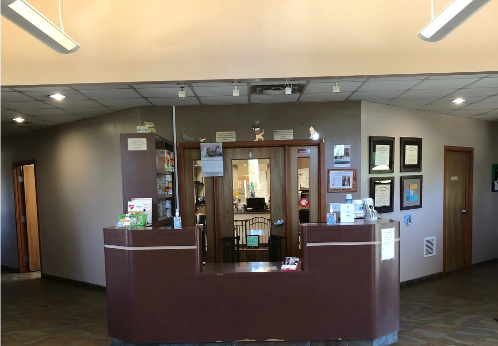 Niles Veterinary Clinic Front Exterior Niles Veterinary Clinic Front Exterior