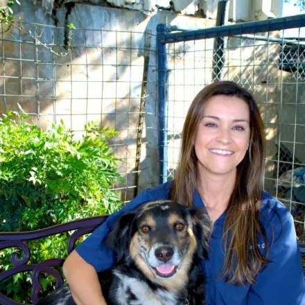 Dr. Lauren Goad Highland Lakes Veterinary Clinic