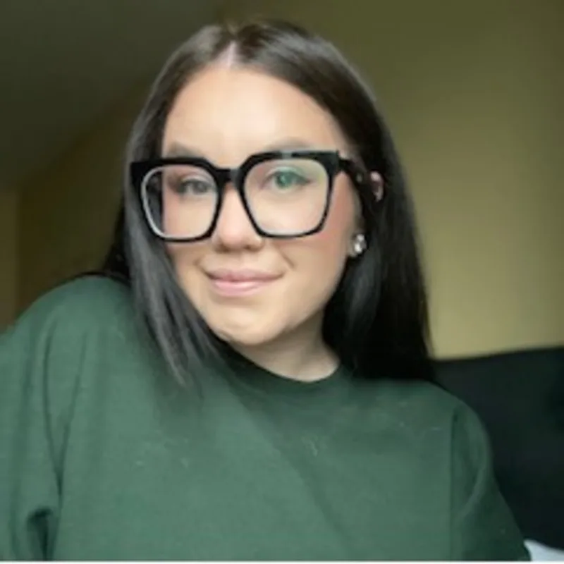 Ashley Gamboa Ashley Gamboa