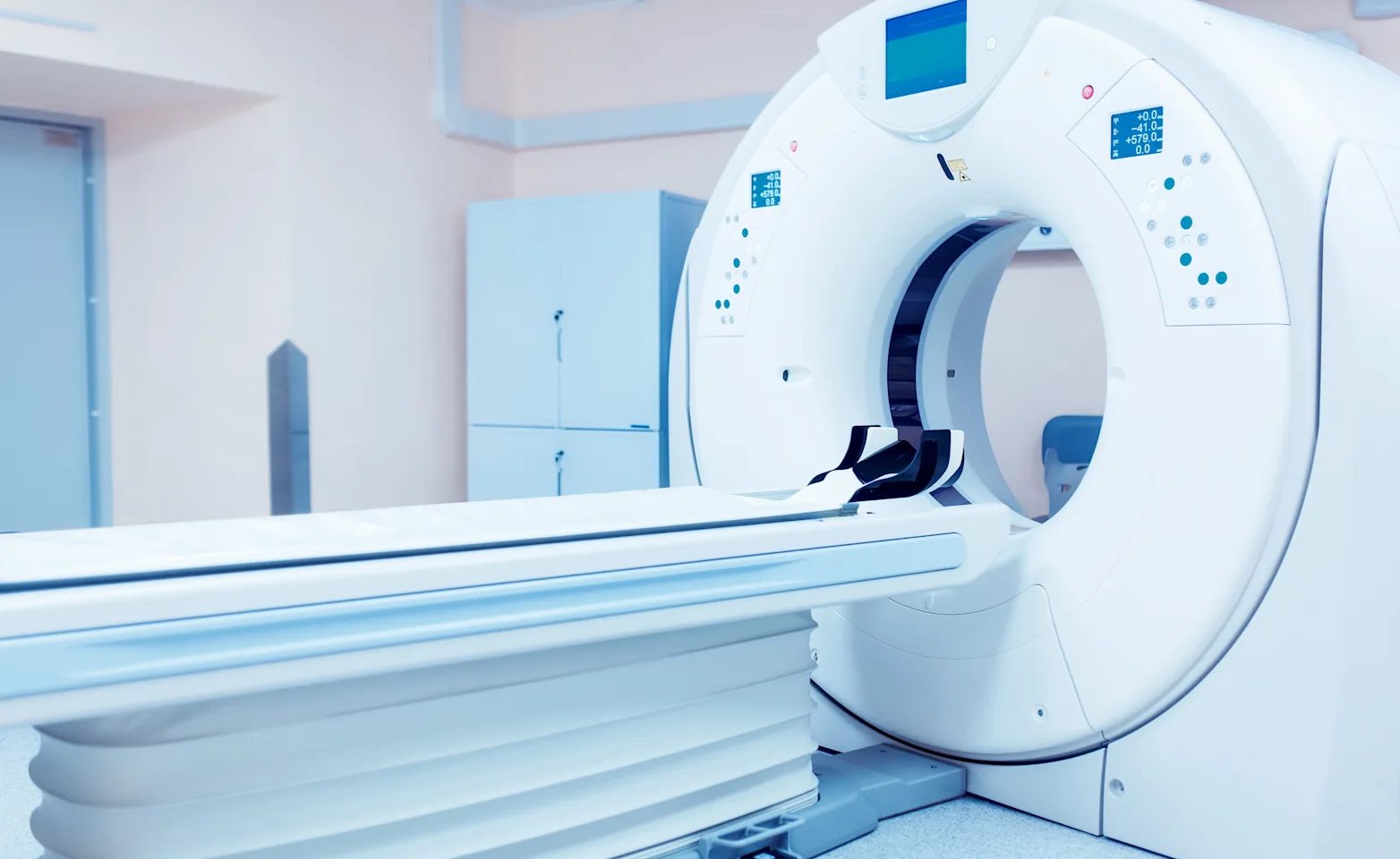 CT scan machine CT scan machine