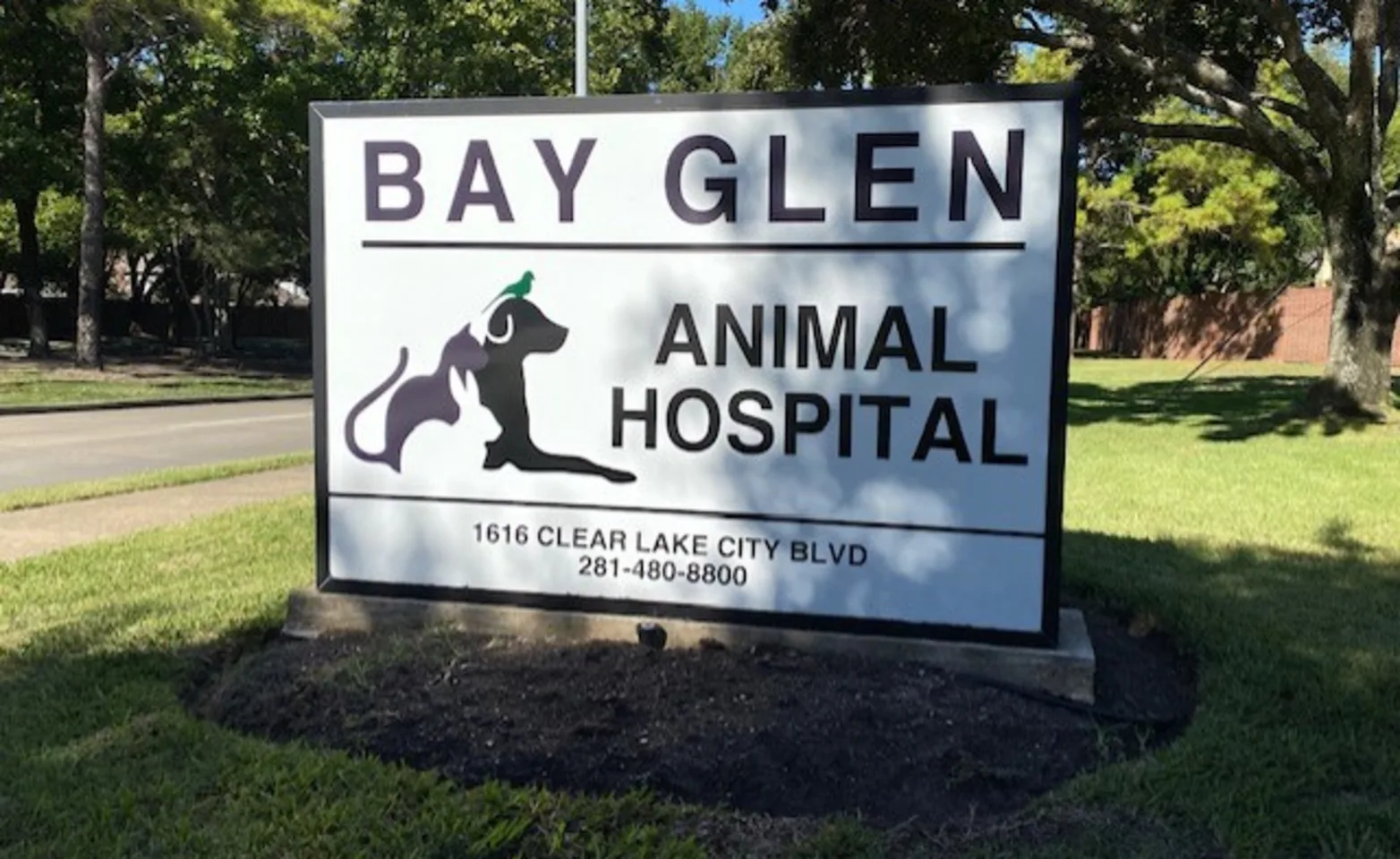 Bay Glen Animal Hospital Front Sign Bay Glen Animal Hospital Front Sign