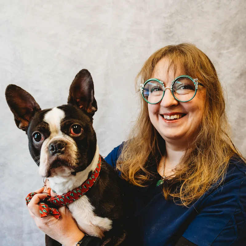 Tieton Drive Animal Clinic - Dr. Andrea Bomgaars Tieton Drive Animal Clinic - Dr. Andrea Bomgaars