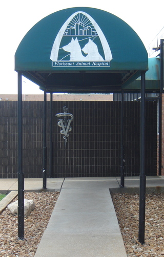 Florissant Animal Hospital Entrance