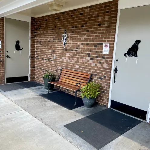 Quail Corners Animal Hospital Entrance