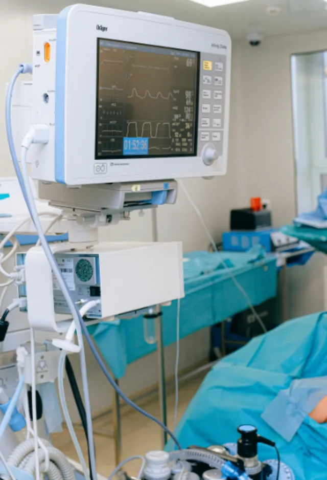 Monitor in a surgical setting Monitor in a surgical setting