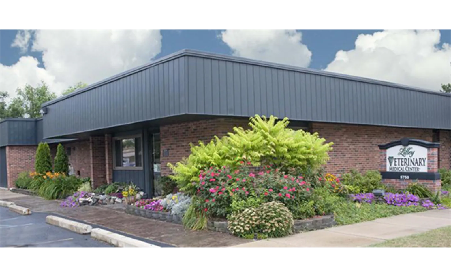 Exterior photo of Lilley Veterinary Medical Center Exterior photo of Lilley Veterinary Medical Center