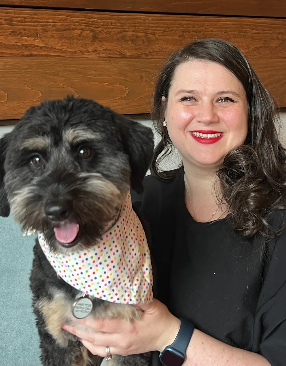 Assisting Rvt Alex | Rose Valley Veterinary Hospital