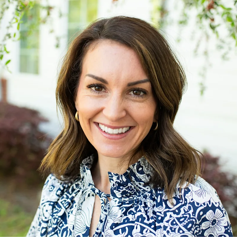 Molly Holmes, DVM, DACVR (RO) Molly Holmes, DVM, DACVR (RO)