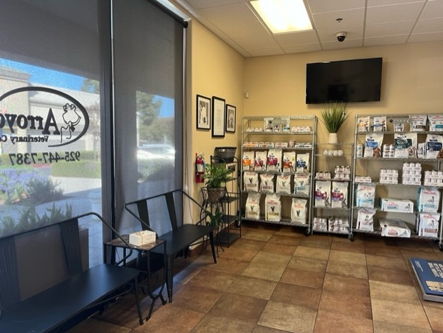 Lobby at Arroyo Veterinary Center