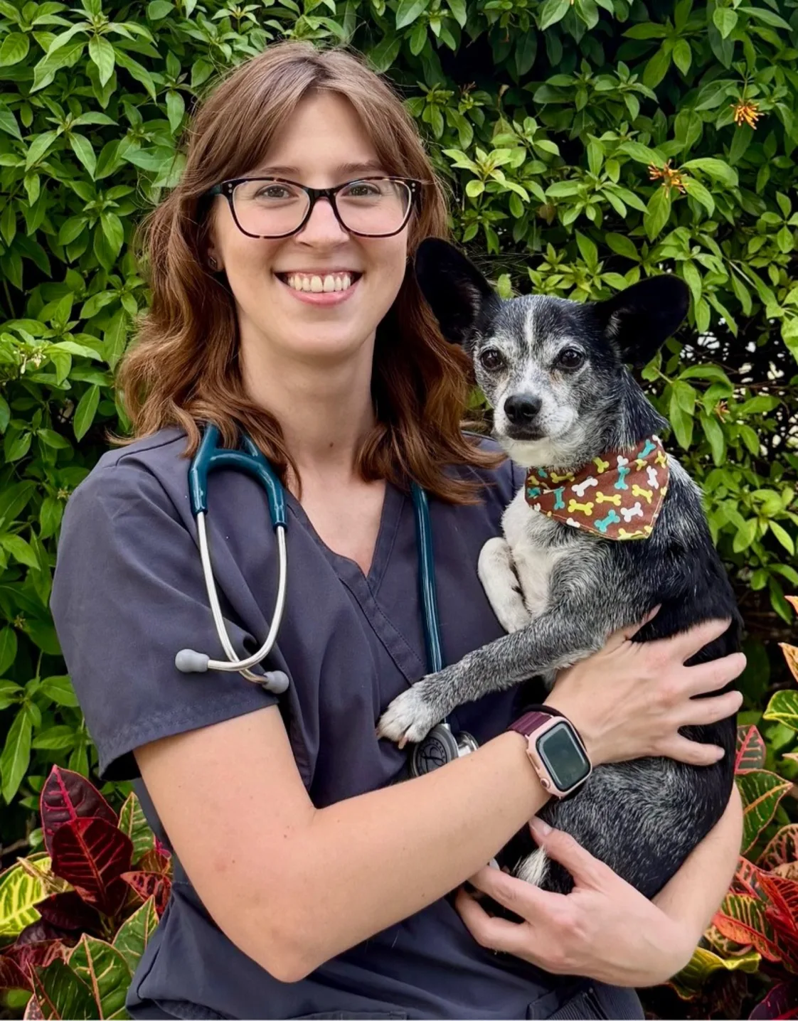 Dr Aleia Hollands Dr Aleia Hollands