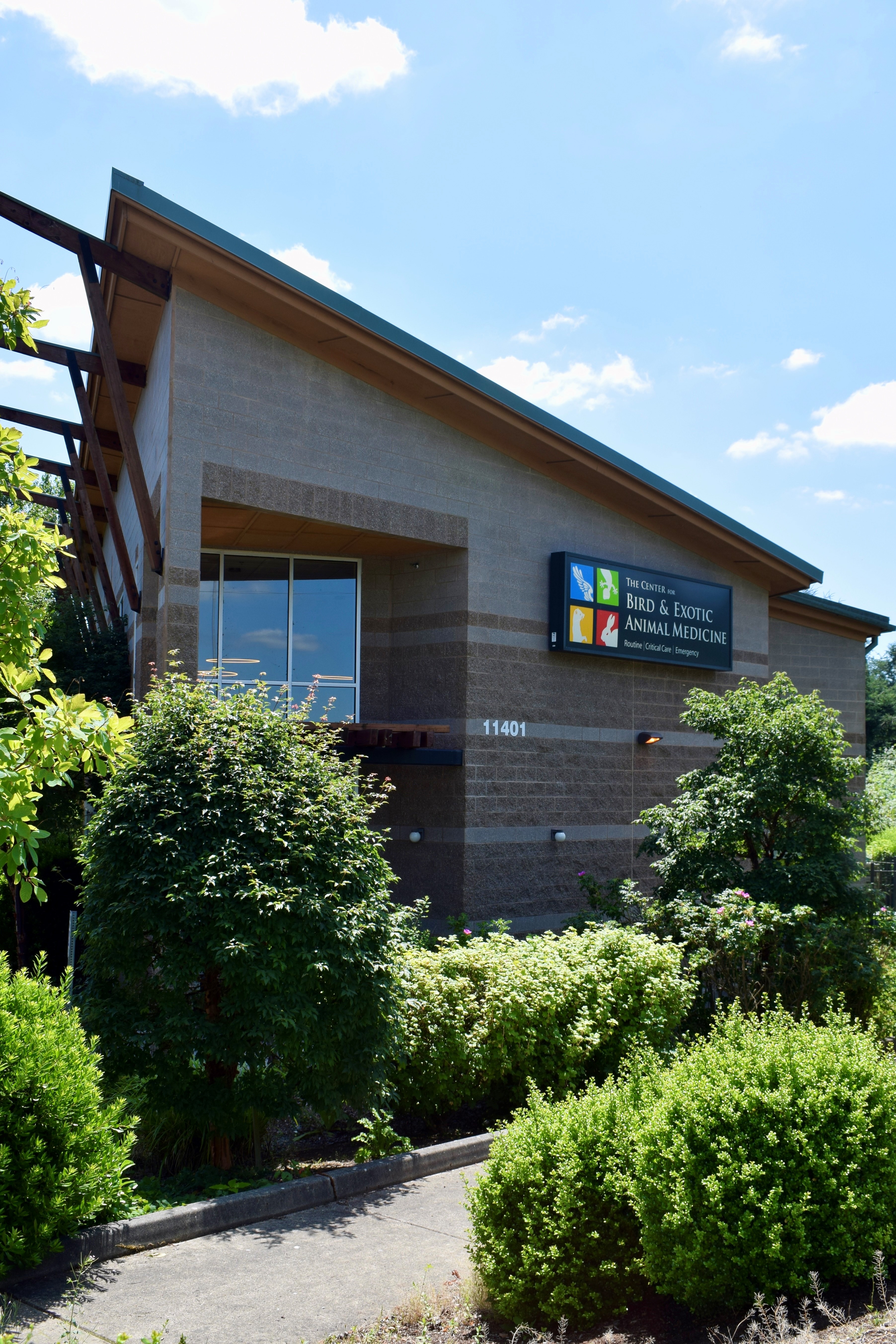 The Center for Bird and Exotic Medicine Front Entrance