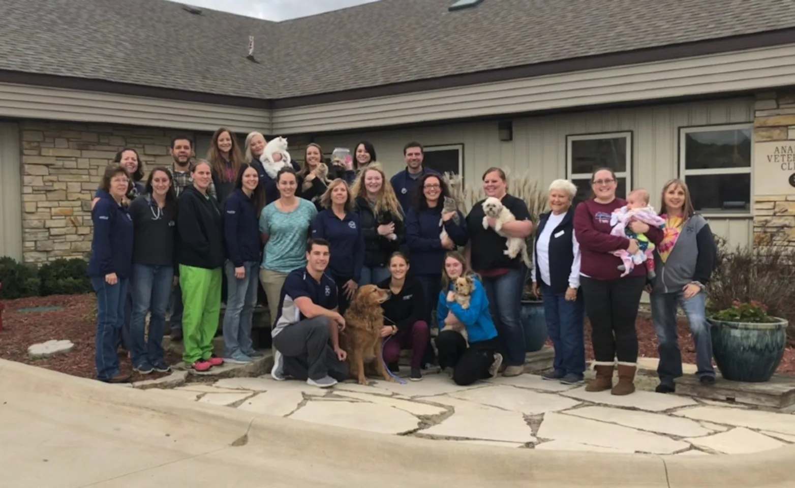 Group staff photo in front of Anamosa Veterinary Clinic Group staff photo in front of Anamosa Veterinary Clinic