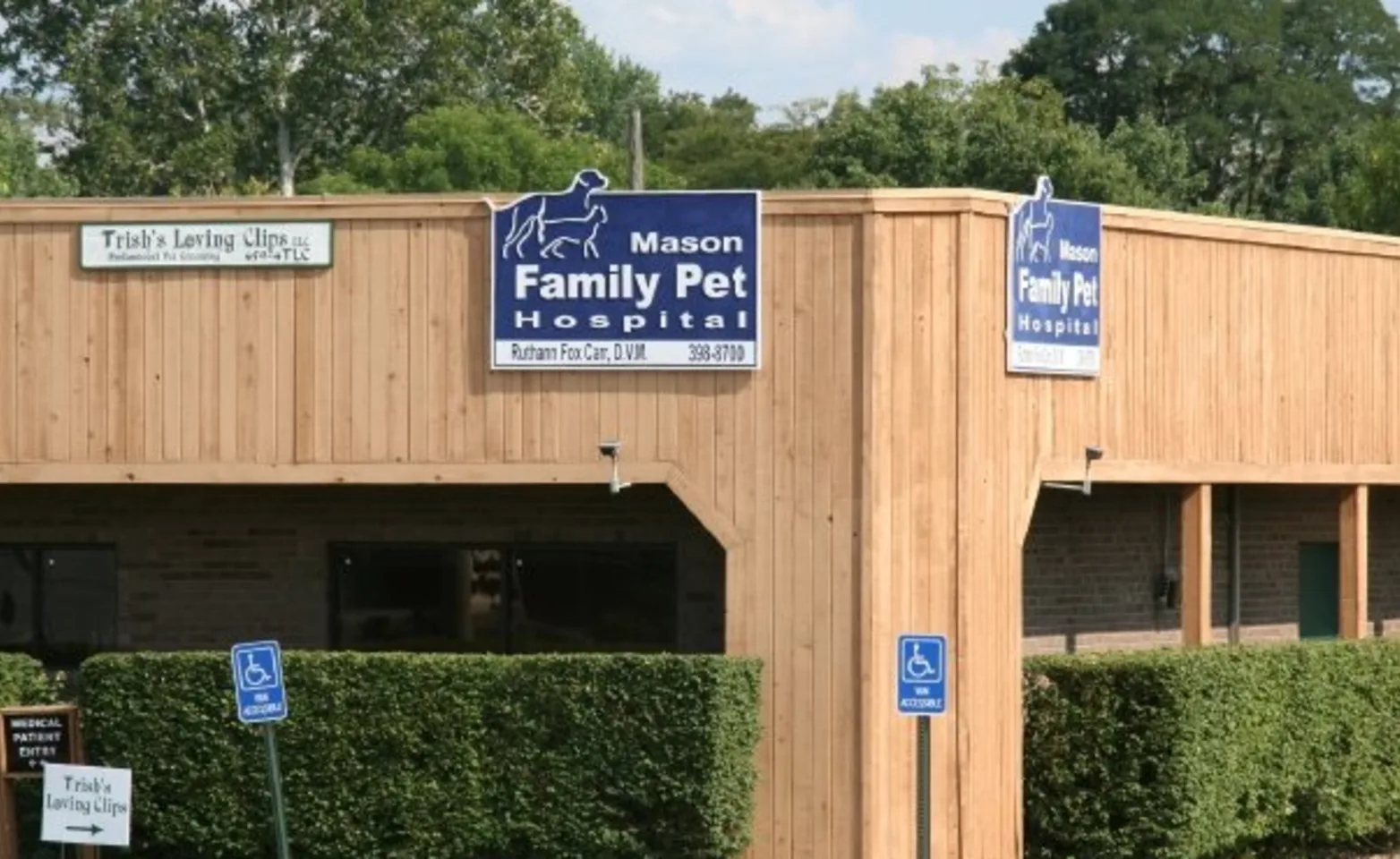 Mason Family Pet Hospital Exterior