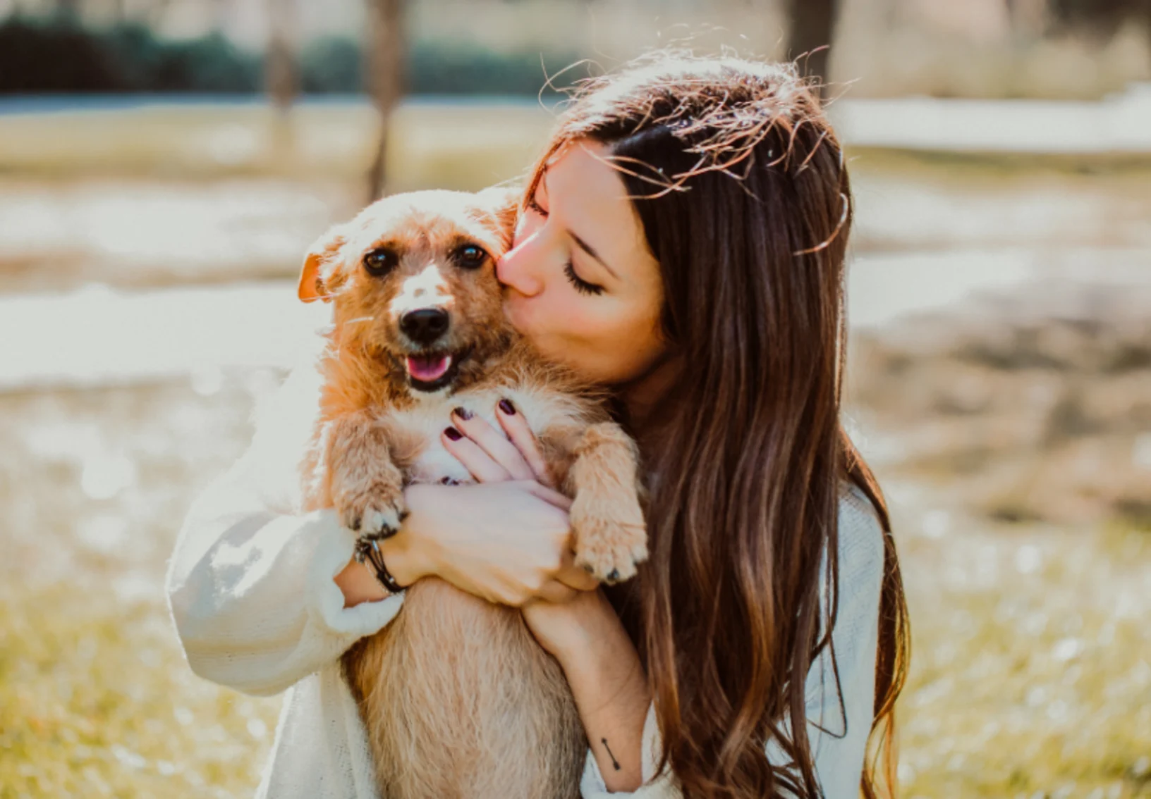 Girl Kissing Dog Girl Kissing Dog
