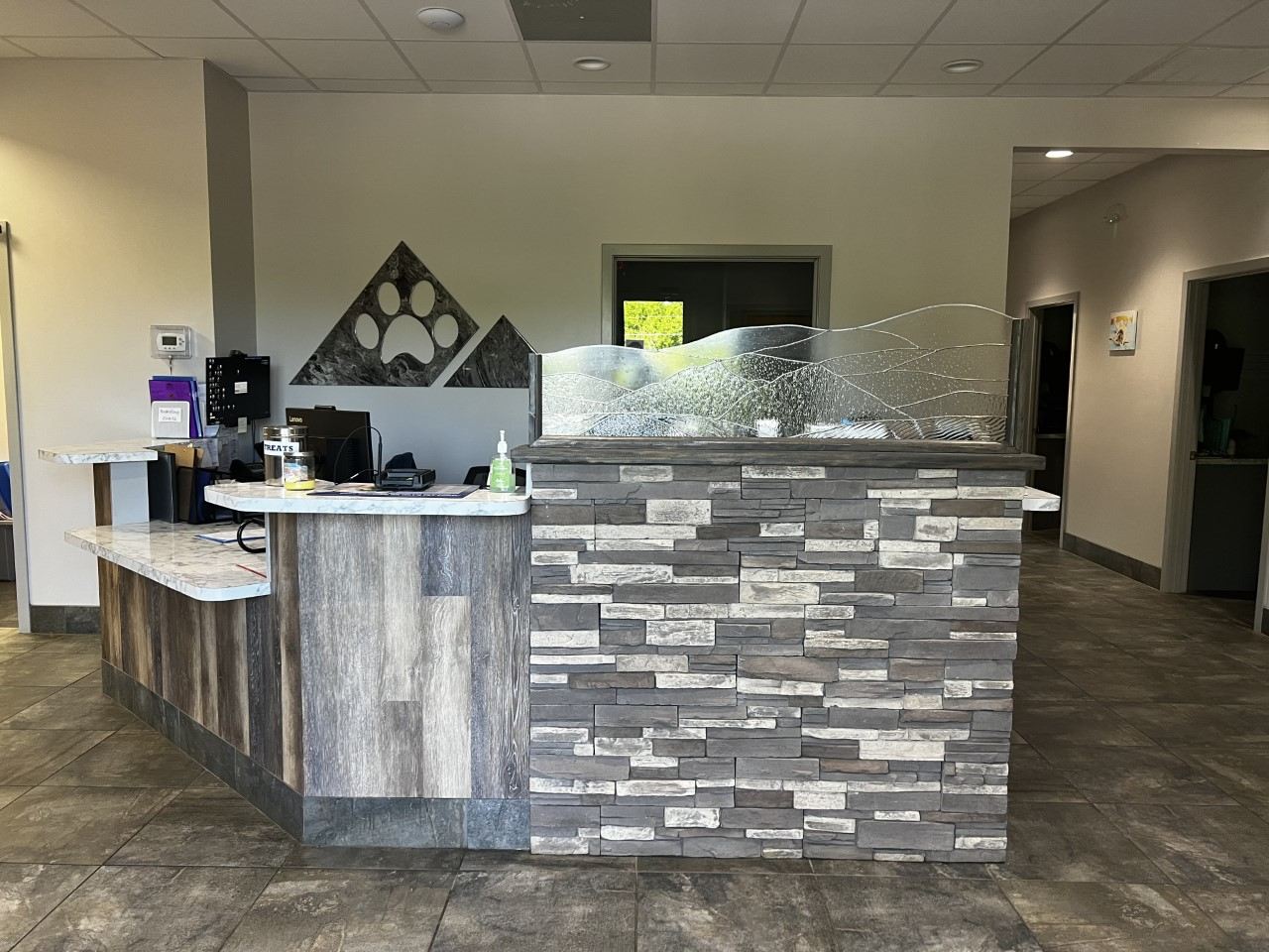 Lobby at Peaks View Animal Hospital.
