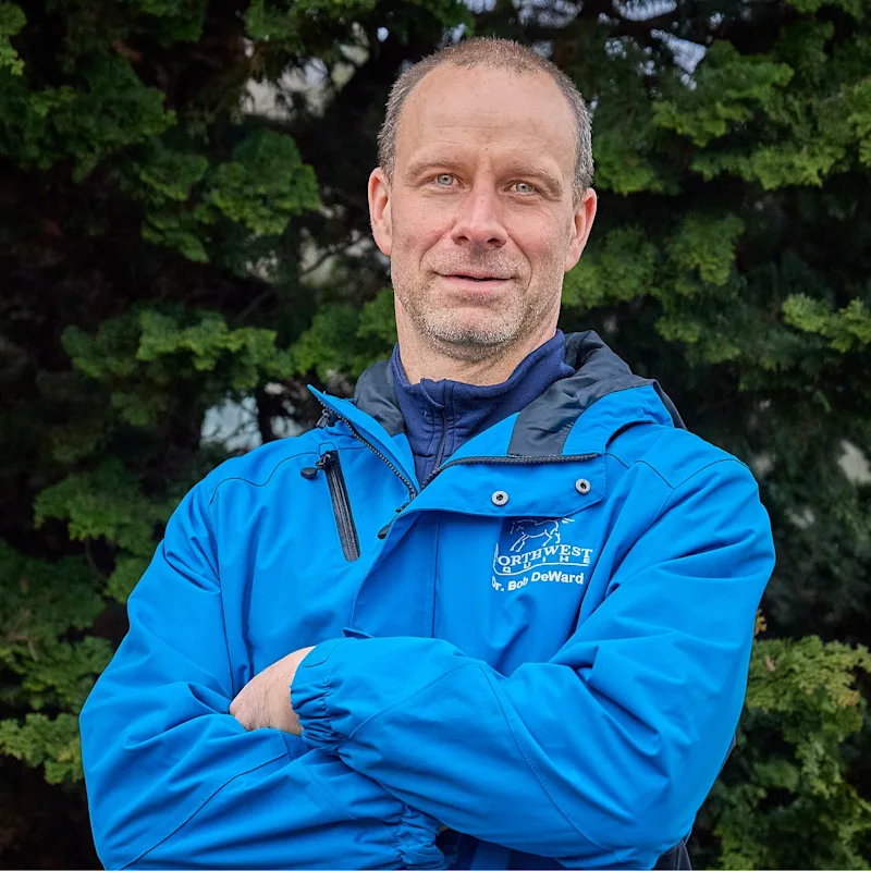 Northwest Equine Veterinary Associates 1133 - Bob DeWard Northwest Equine Veterinary Associates 1133 - Bob DeWard