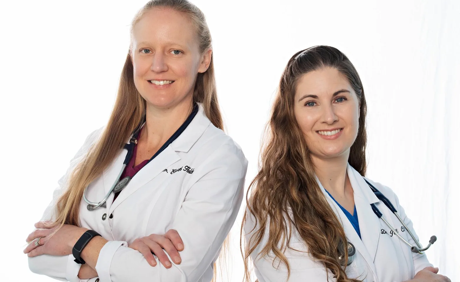 A couple of doctors crossing their arms from Plaza Del Amo Hospital