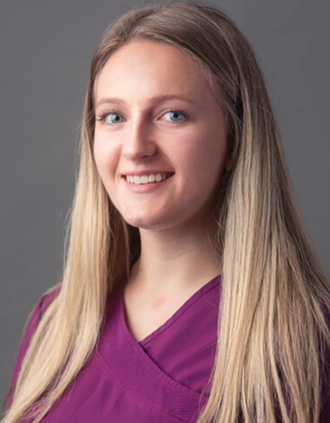 headshot of Mandy headshot of Mandy