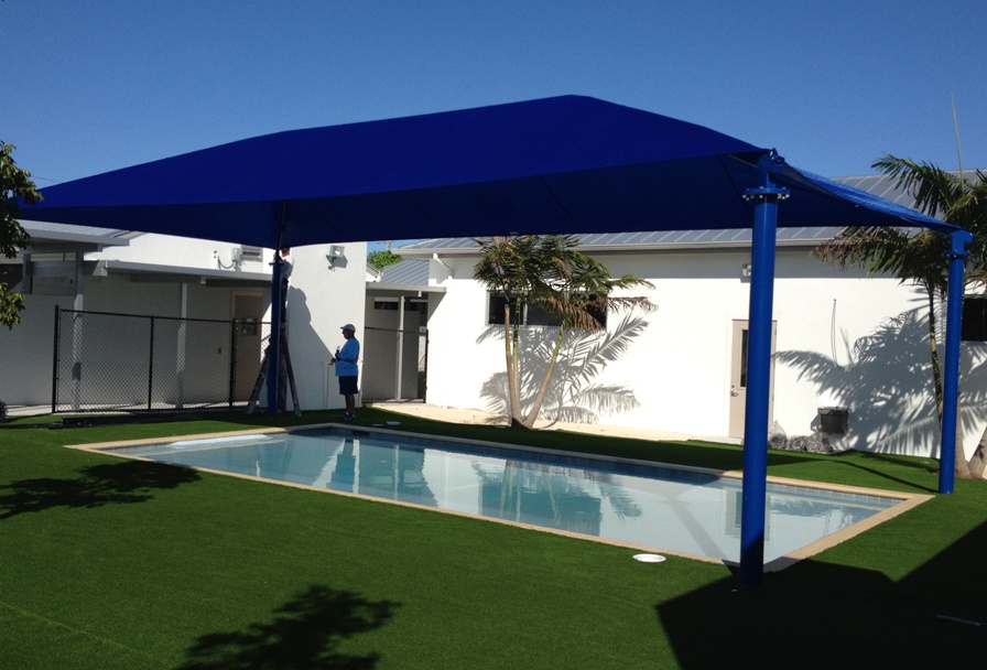 Lauderdale Pet Lodge Tent