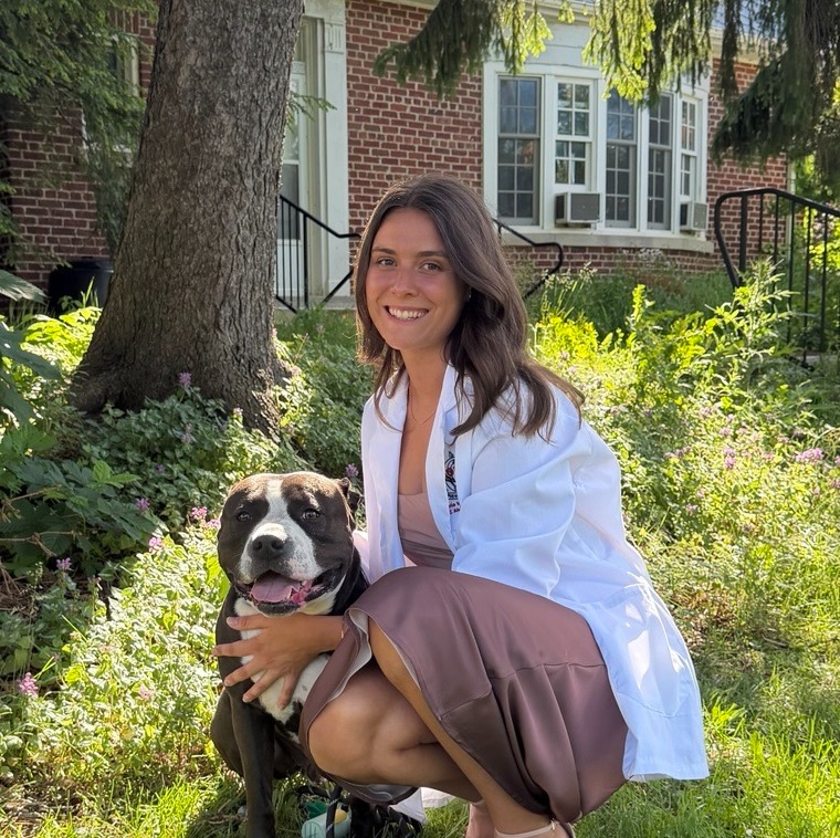 Dr. Mia Ceklic