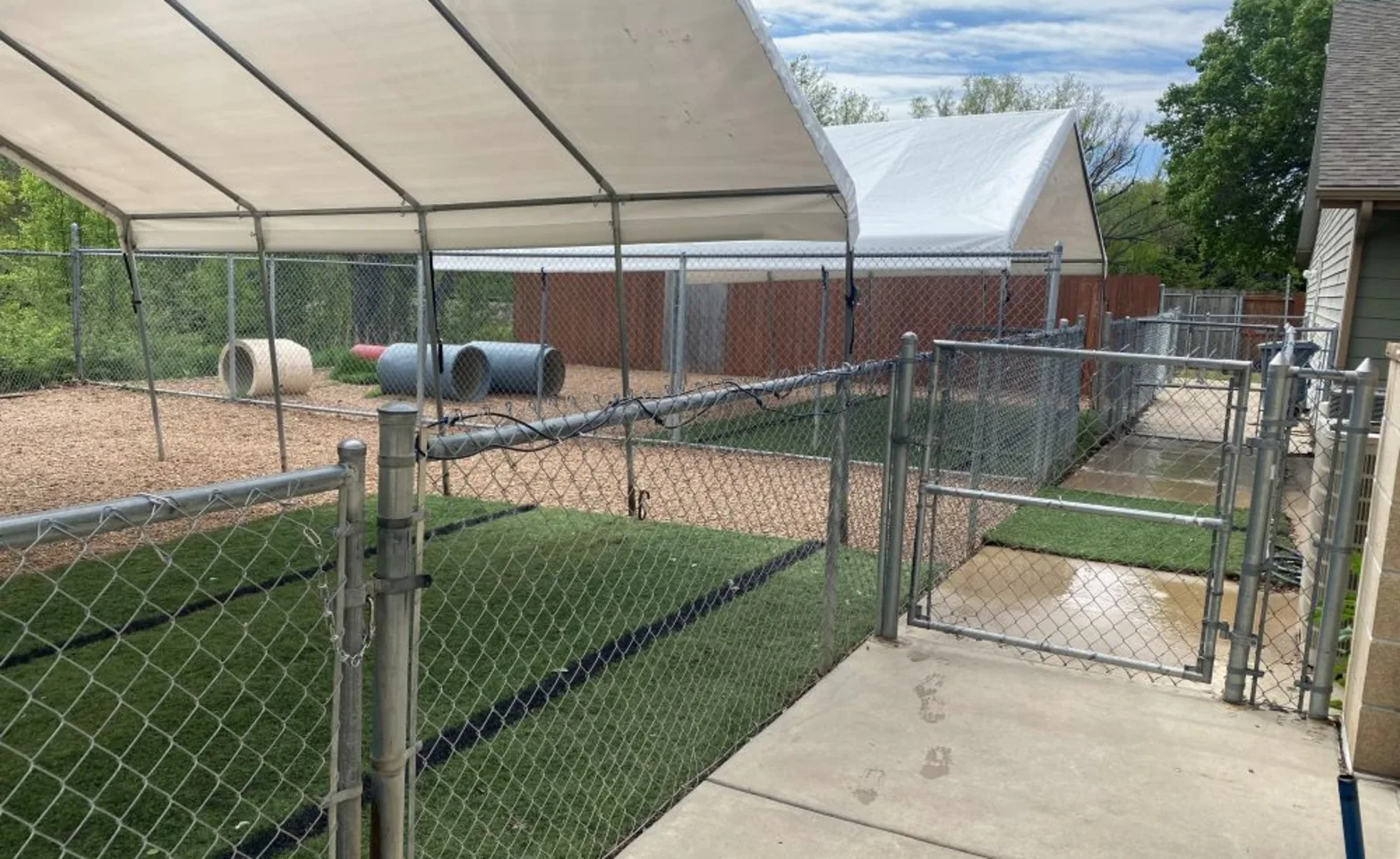Heartland Animal Hospital boarding potty yards Heartland Animal Hospital boarding potty yards
