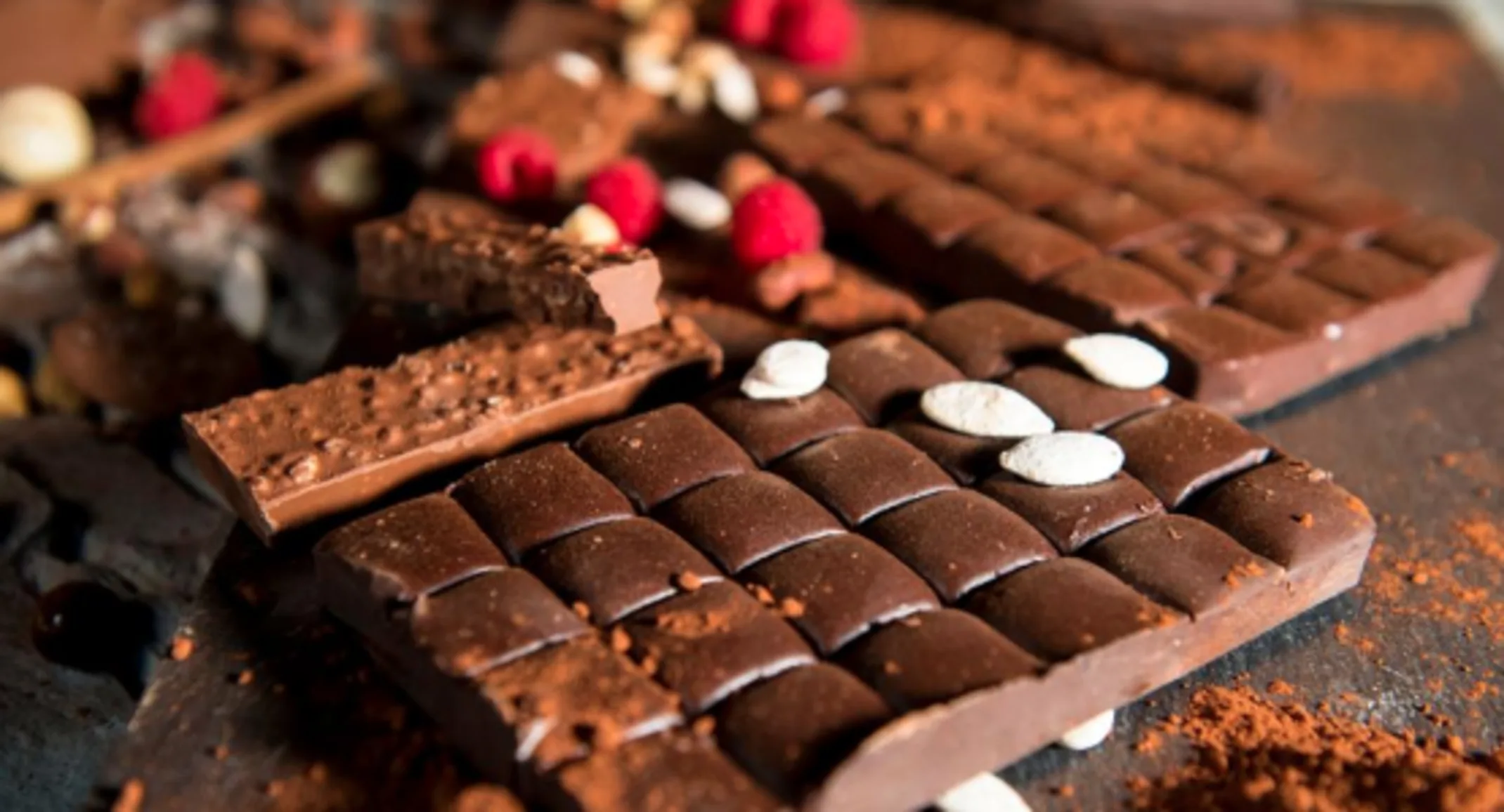 PICTURE OF CHOCOLATE PICTURE OF CHOCOLATE