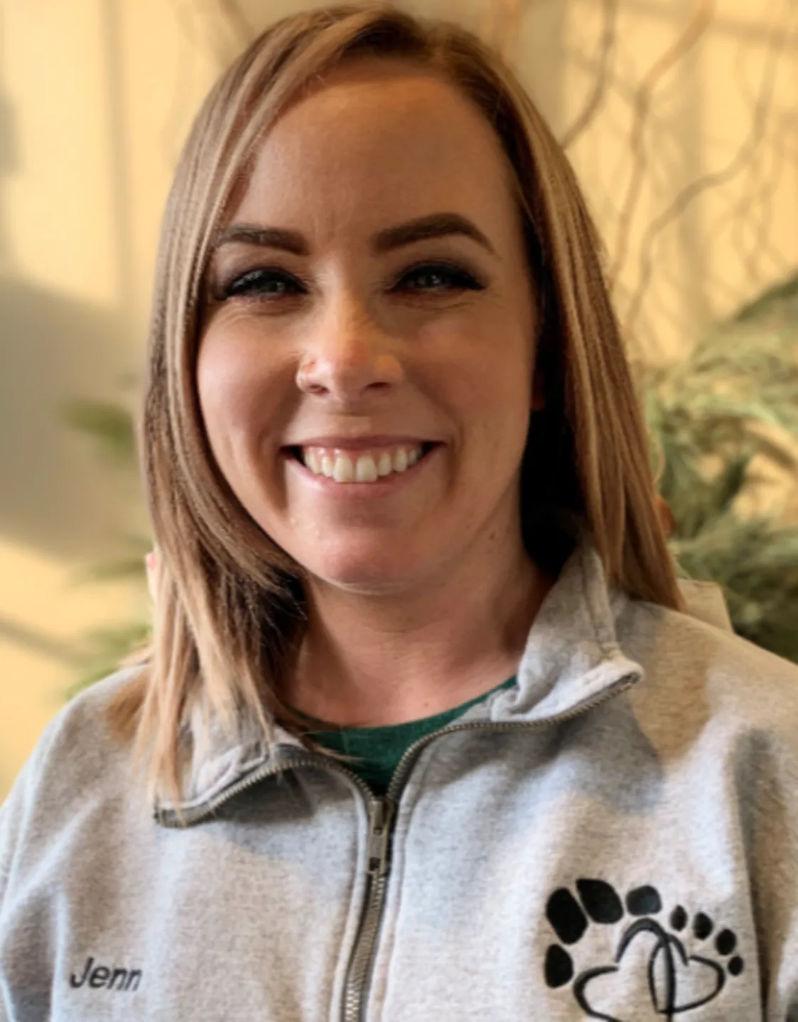 Photo of Pharmacy Assistant Jennifer. Photo of Pharmacy Assistant Jennifer.