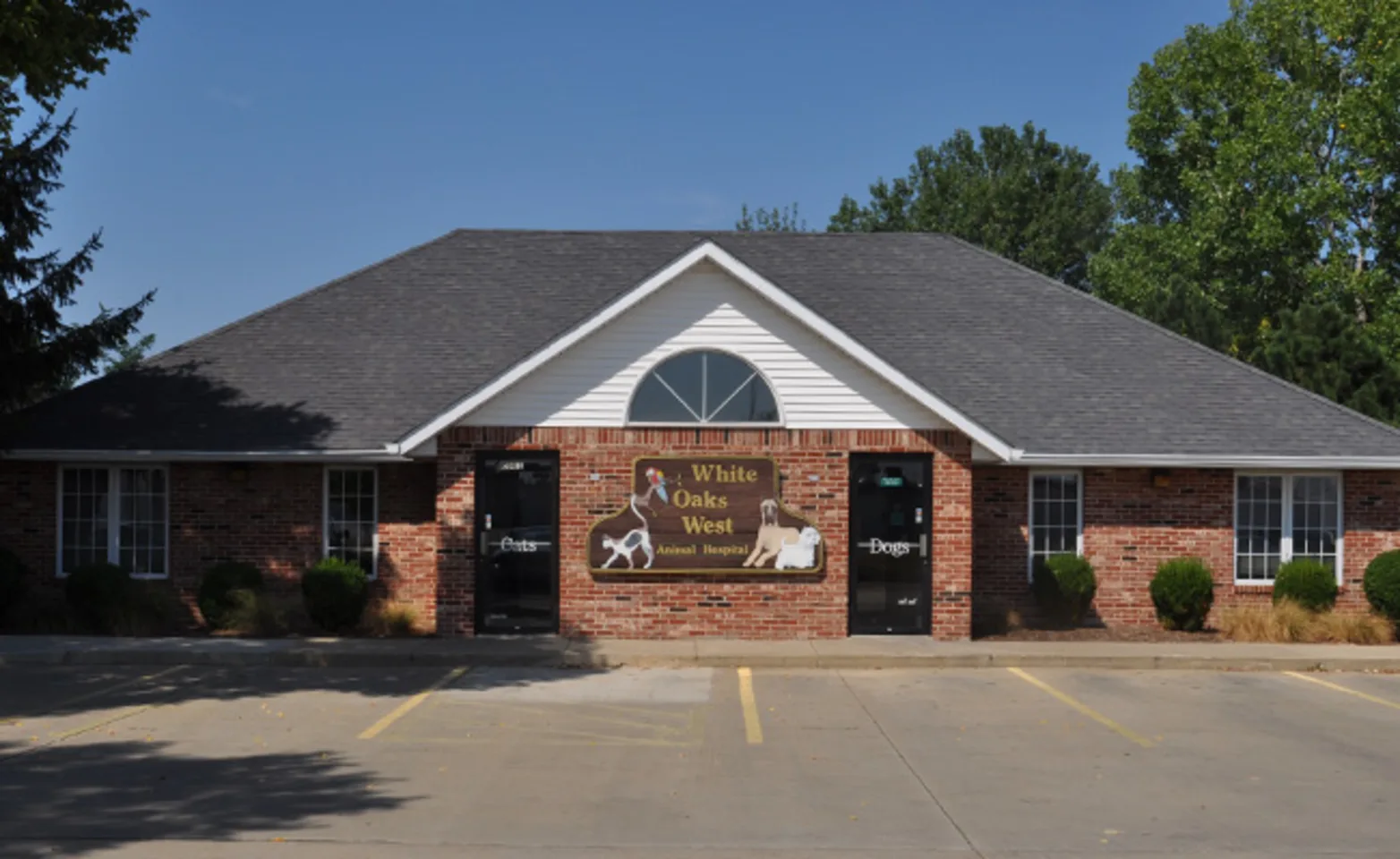White Oaks West Animal Hospital Exterior White Oaks West Animal Hospital Exterior