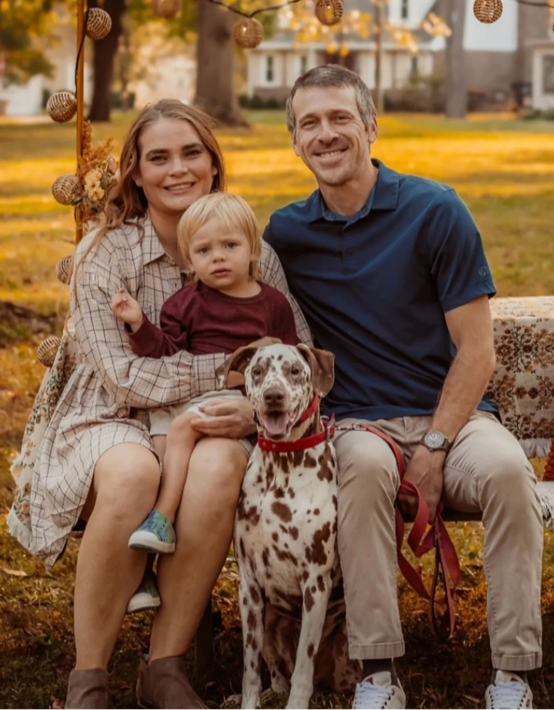 College Mall Veterinary Hospital Ally with cat and large dog College Mall Veterinary Hospital Ally with cat and large dog