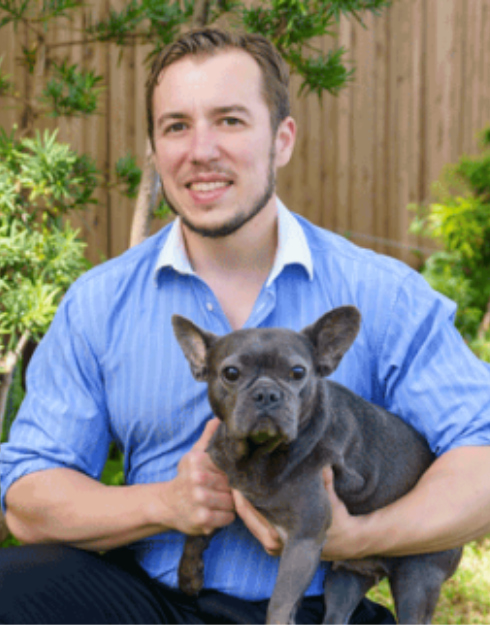 Victor Perez Metairie Small Animal Hospital (MSAH)