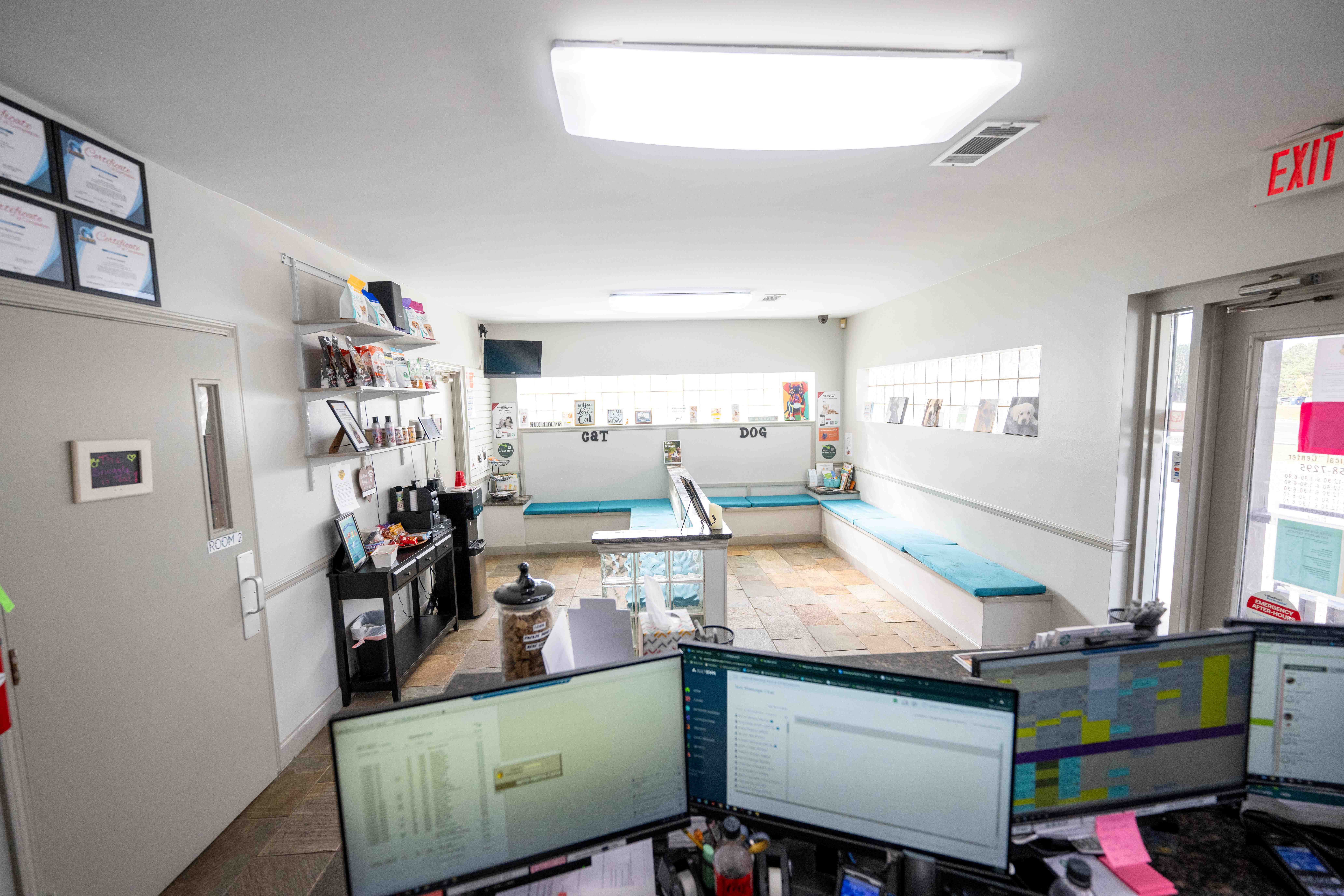 Lobby view from reception desk at  Animal Medical Center - Tuscaloosa 