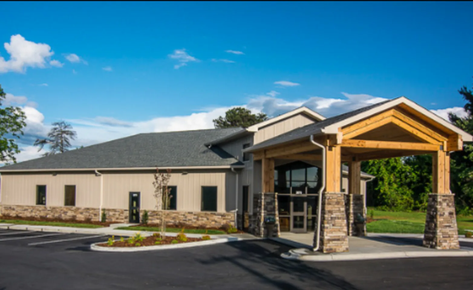 Exterior photo of Viewmont Animal Hospital