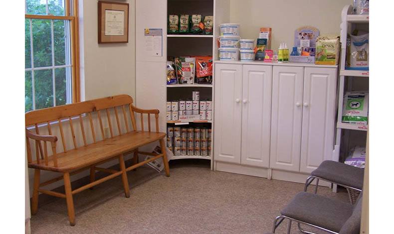 Marbletown Animal Hospital Lobby