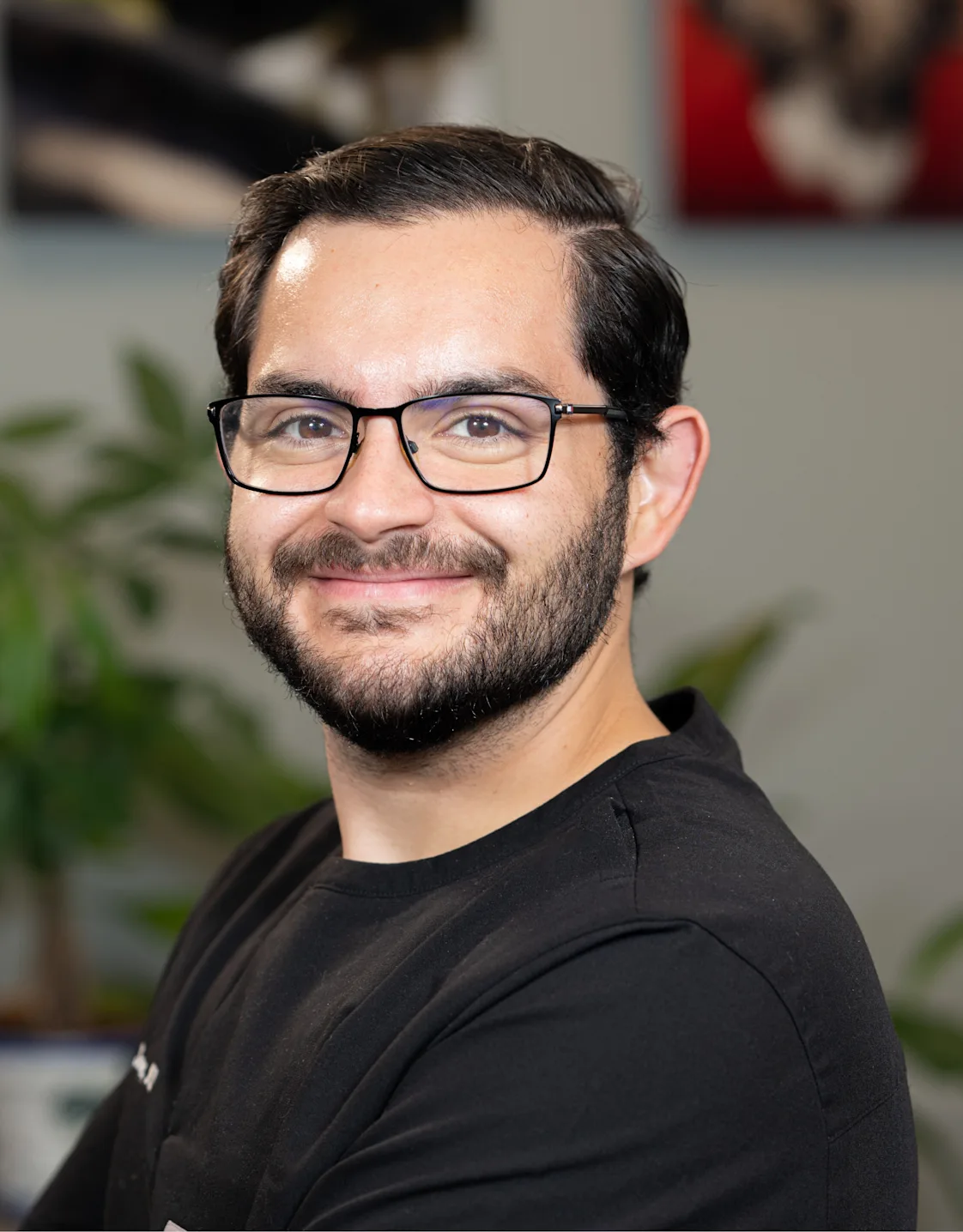 Dr. Daniel Saugar Dr. Daniel Saugar