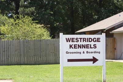 Westridge Animal Hospital Kennel Sign