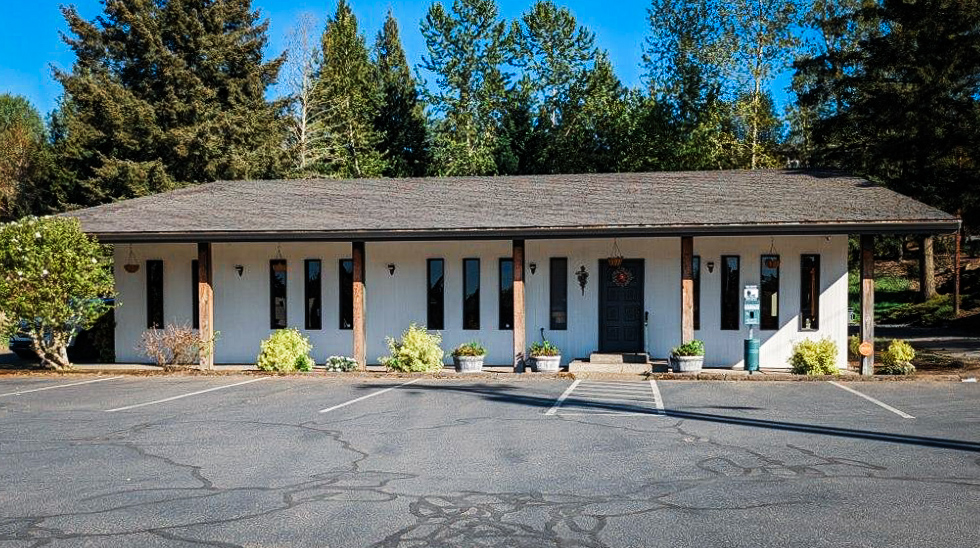 Front entrance at Canterbury Animal Hospital