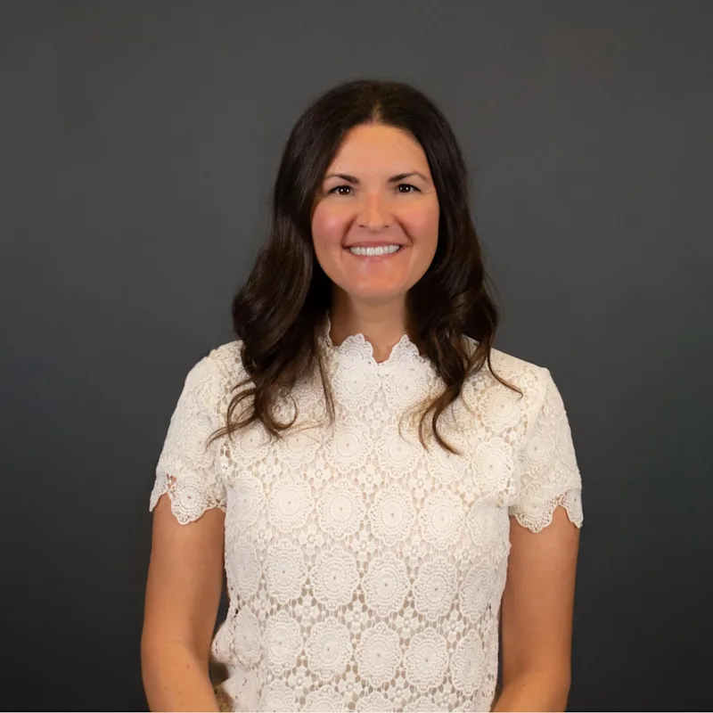 Lauren Smith-Oskrochi Lauren Smith-Oskrochi